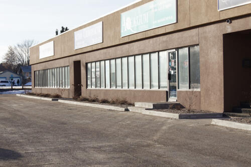 111 Ave – 120 street building